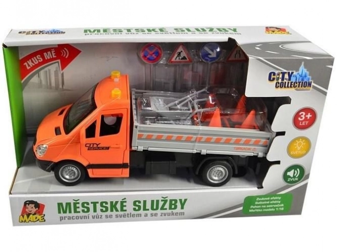 Voiture de services municipaux avec signalisation routière - à inertie