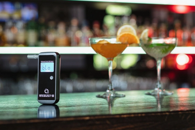 Analyseur d'alcoolémie électrochimique F-50