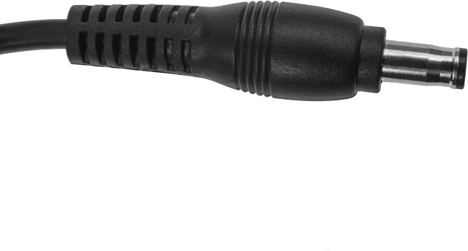 Connecteur 5,5 × 3,0 mm parfaitement ajusté