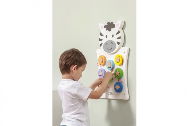 Jeu mural en bois - couleurs et formes