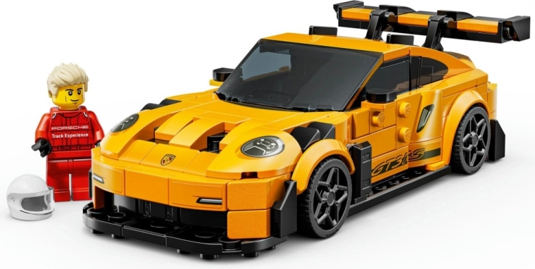 Minifigurine de pilote prête pour la course