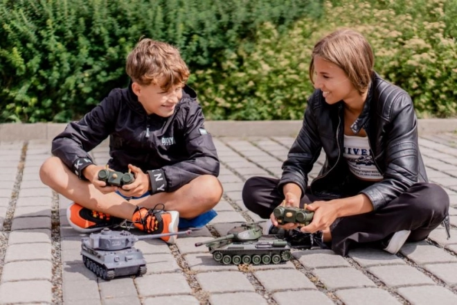 Chars télécommandés STARX