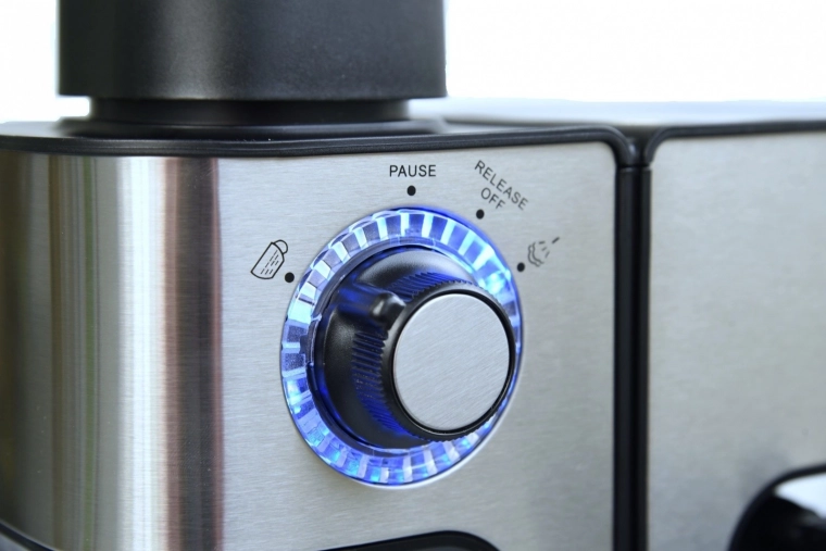 Commandes intuitives et sécurité