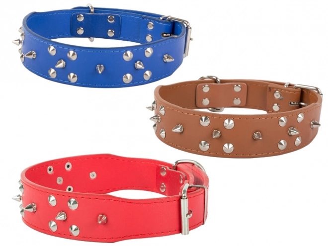 Collier réglable pour chiens avec clous en cuir écologique