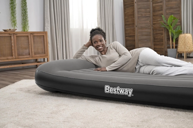 Matelas gonflable double Bestway