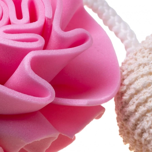 Exfoliation douce et mousse généreuse