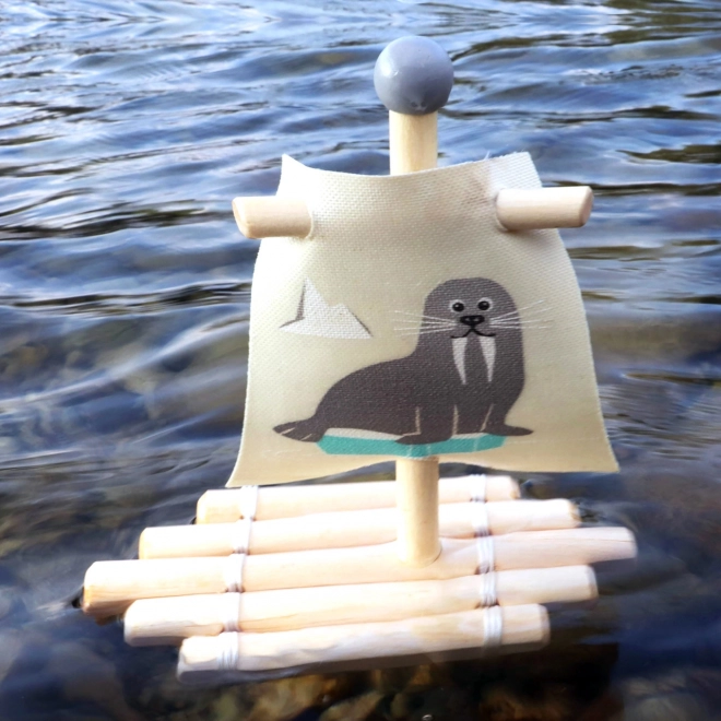 Petite barque en bois - Morse