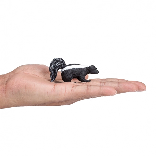 Figurine réaliste de mouffette