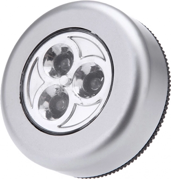 3× LED lumineuses et économiques