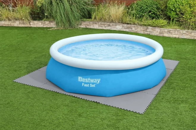 Tapis en mousse 78 x 78 cm BESTWAY