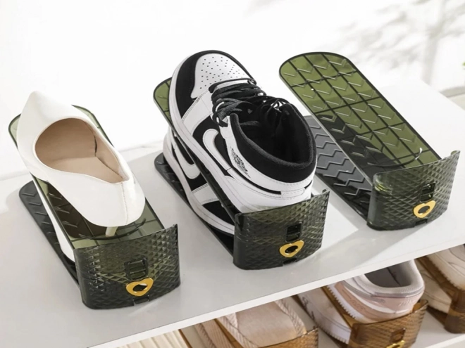 Organisateur de chaussures avec étagère réglable