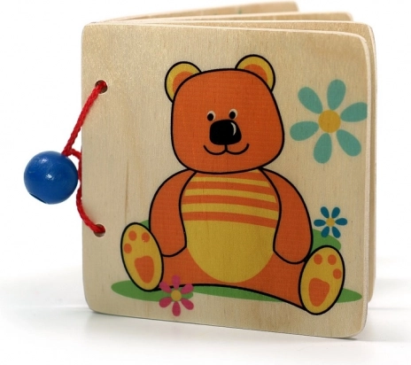 Livre en bois avec ourson