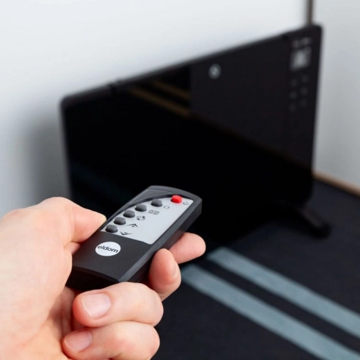 Commande intelligente : tactile, télécommande et application Wi‑Fi