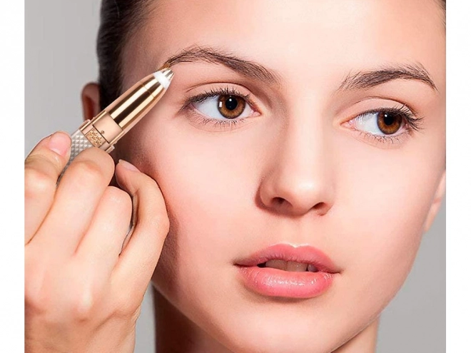 Épilateur féminin pour sourcils et rasoir pour le visage et le bikini