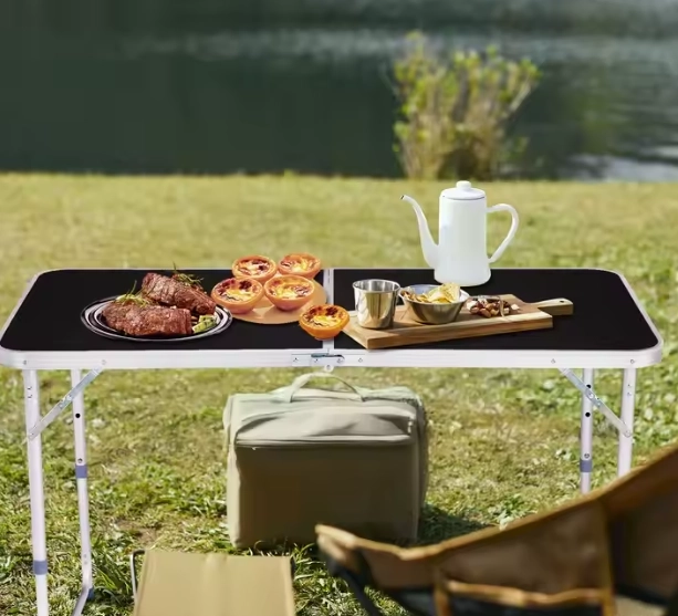Table de camping pliable avec hauteur réglable 120x60 cm noir