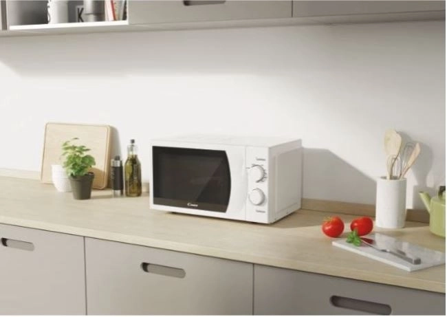 Micro-ondes Candy CMG2071M