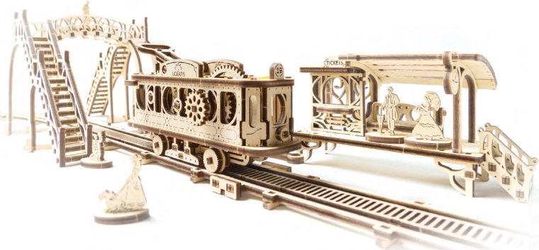 Dépôt avec plateau tournant et arrêt du mouvement