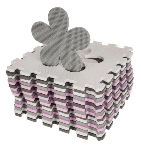 Puzzle en mousse rose contrastée avec cœurs et fleurs