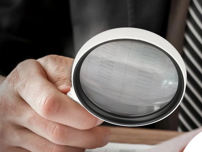 Loupe de bijoutier avec éclairage LED