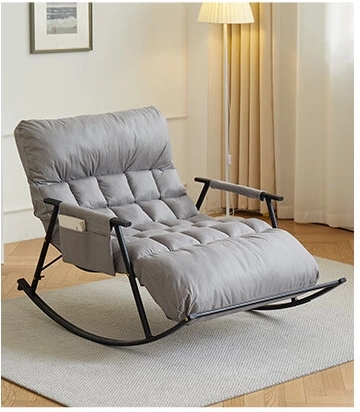 Base solide au balancement fluide