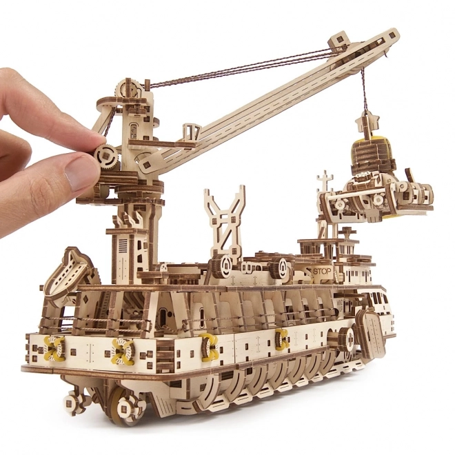 Ugears puzzle 3D - Bateau à vapeur d'exploration 575 pièces