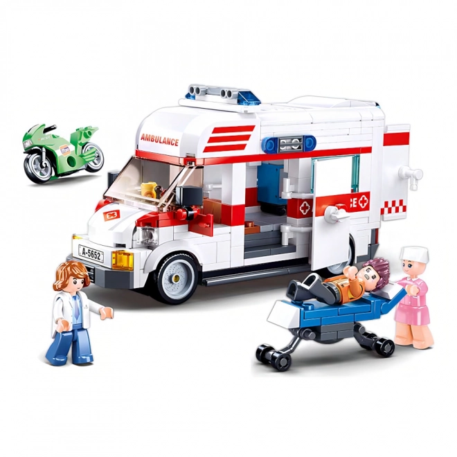 Sluban Town M38-B1065 Ambulance