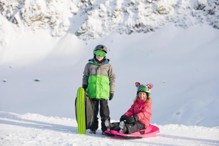 Stabilité et plaisir pour enfants et adultes