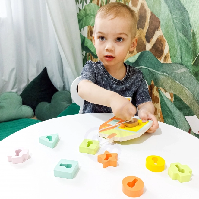 Classic World Montessori jouet d'enfilage en bois clés et portes 11 pièces