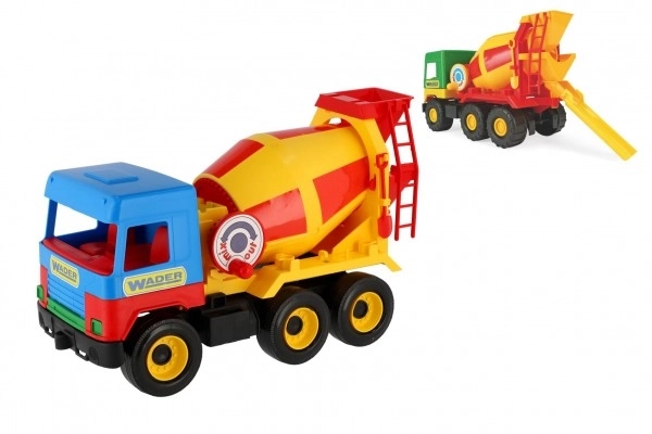 Camion moyen bétonnière
