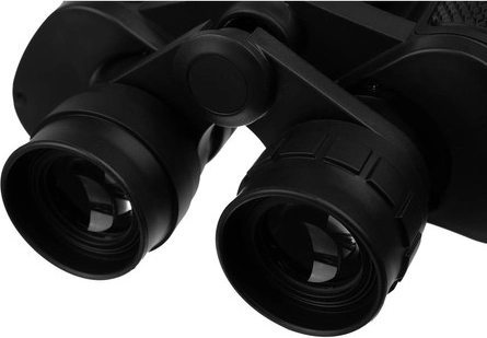 Puissant grossissement et image lumineuse