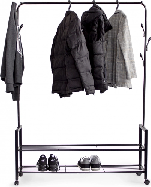 Portant sur pied avec 2 étagères sur roulettes pour vêtements de ModernHome