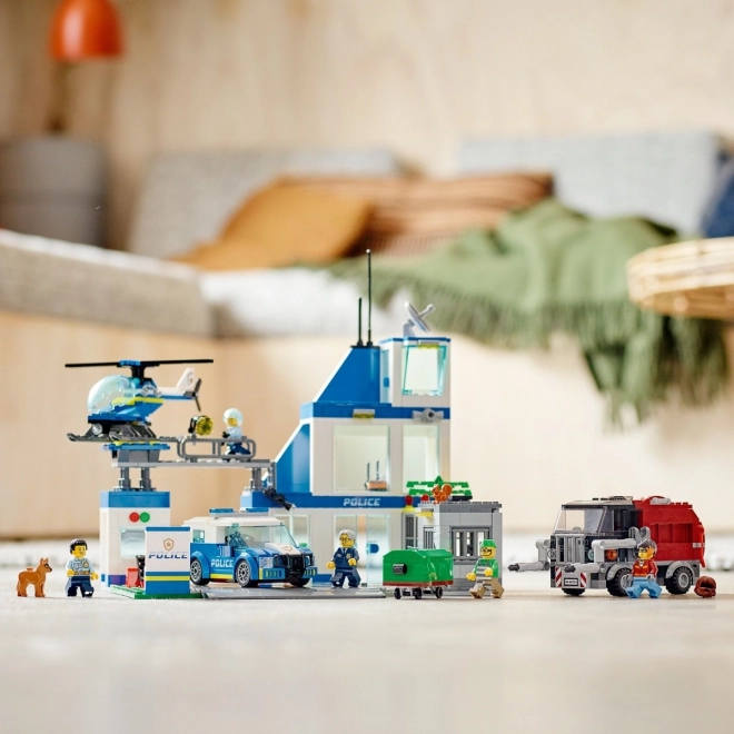 LEGO City 60316 Poste de police
