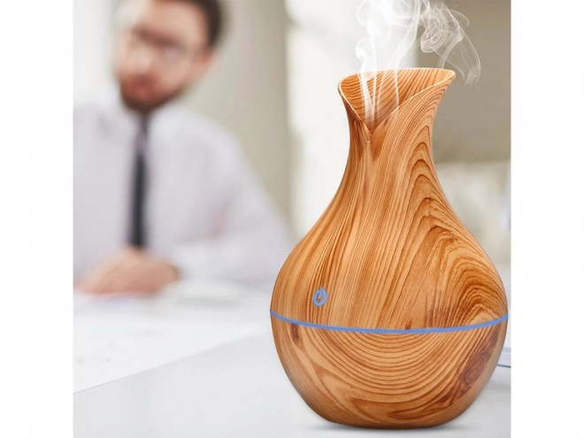 Diffuseur d'arômes et humidificateur d'air avec éclairage RGB et alimentation USB