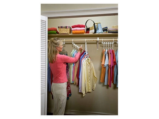 Organisateur de cintres pour armoire