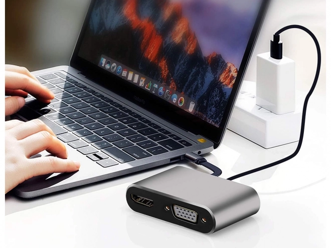 Adaptateur USB-C HDMI 4K VGA Hub avec Power Delivery