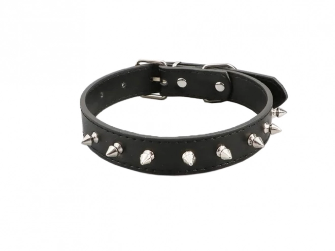 Collier stylé pour chiens avec clous