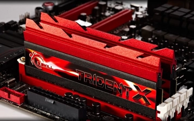 Mémoire DDR3 TridentX 16GB (2x8GB) 2400MHz