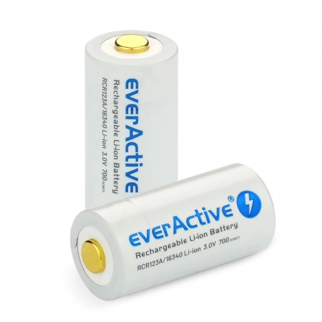Batterie rechargeable EverActive 16340 700 mAh avec micro USB