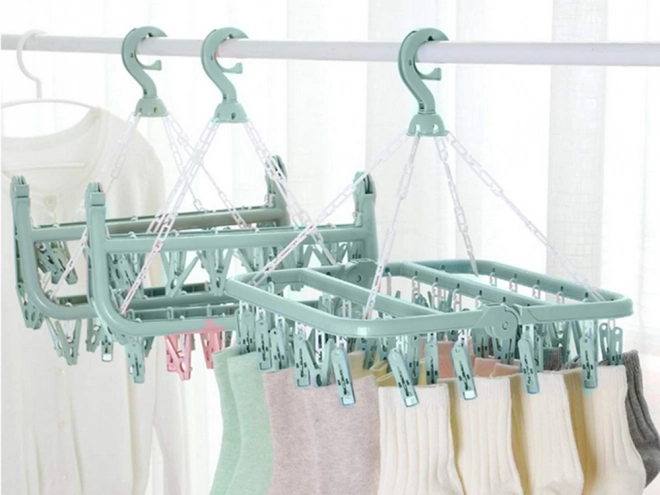 Séchoir suspendu pour chaussettes et linge avec 32 pinces