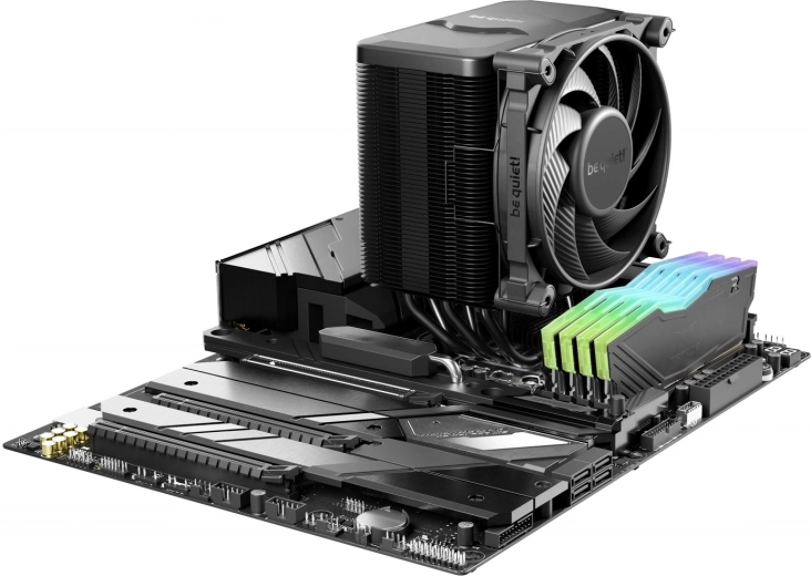 Haute compatibilité RAM/VRM et installation facile