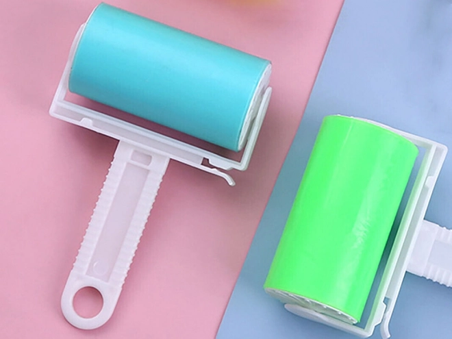 Rouleau gel ergonomique pour élimination des poils
