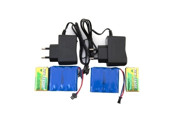 Tank RC 2ks 25cm bataille de chars+paquet recharge 27MHZ et 40MHz camouflé avec son et lumière dans la boîte 50x20x23cm