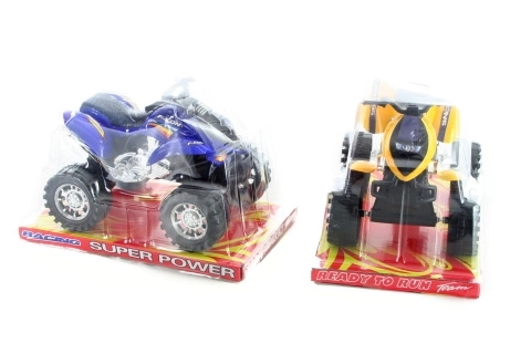 Quad en plastique à inertie