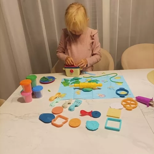 5 couleurs de pâte à modeler pour mélanger les nuances