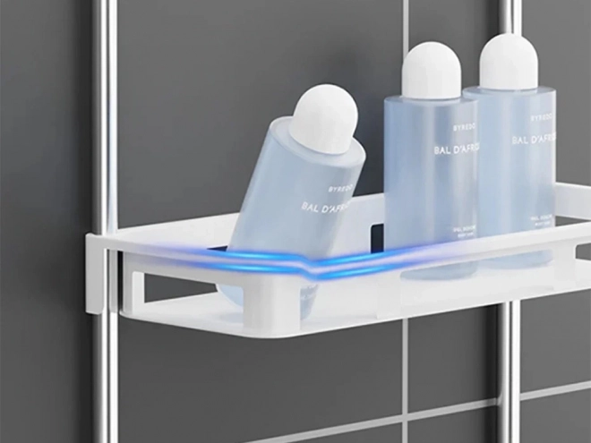 Étagère de salle de bain au-dessus du siège de toilette