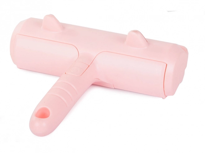 Rouleau rose pour enlever les poils