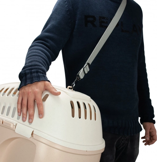 Mains libres grâce au port en bandoulière