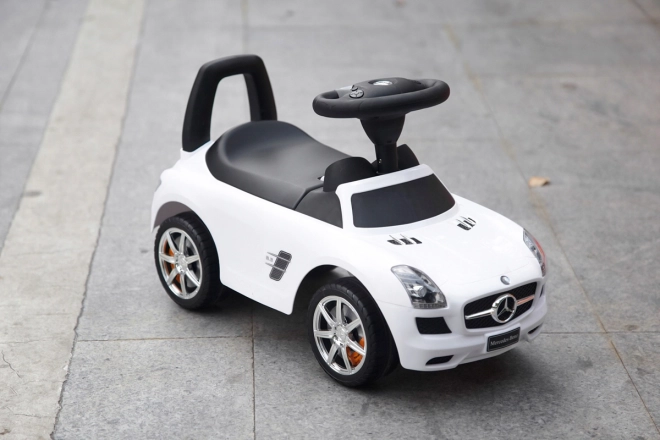 Trottinette Mercedes-Benz SLS AMG blanche