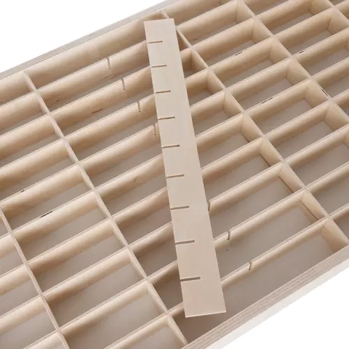 Étagère en bois pour petites voitures