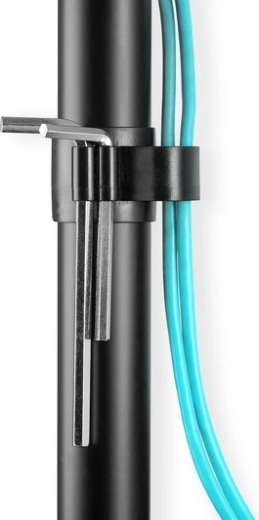 Construction robuste avec système intégré de gestion des câbles